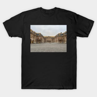 royal court of the palace of versailles T-Shirt